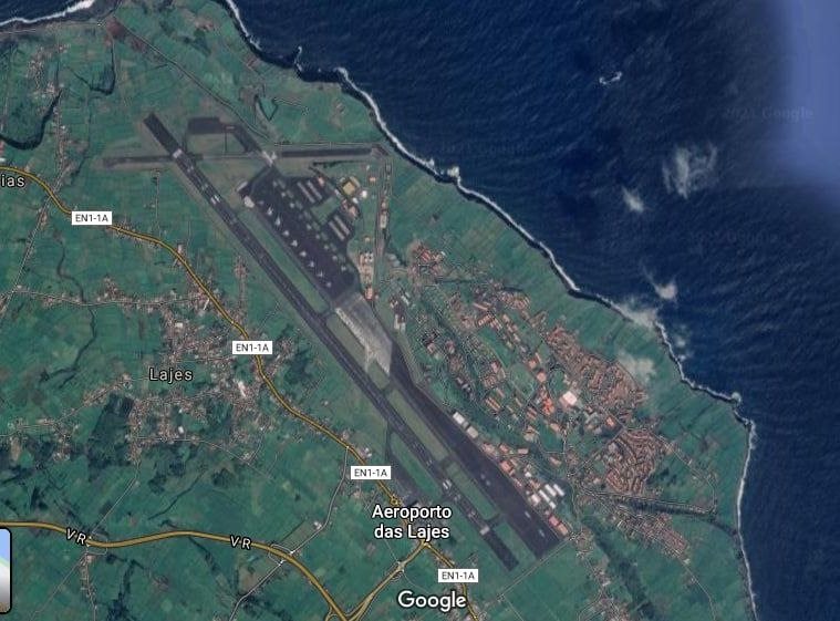 Na obrázku môže byť mapa, vonku a text, v ktorom sa píše „as EN1-1A EN1-1A Lajes EN1-1A Aeroporto das Lajes EN1-1A Google“