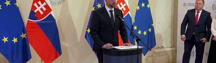 Šaško informuje o stave zranených z vlakového nešťastia