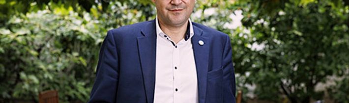 Macinka: Předchozí vláda vyvážela pravdu a lásku, nám jde o zboží |