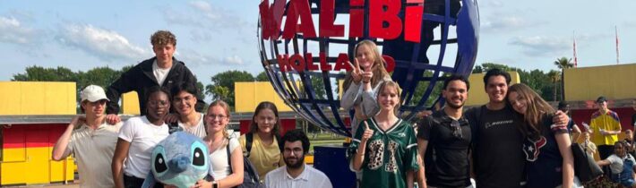 Tradícia bola zrušená a ľudia zmizli z kostolov. No dnes mladí prichádzajú akoby „z ničoho nič“ –