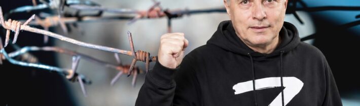 Politický vězeň za písmeno Z, bojovník proti klimatické lži a našinec v Říši středu | Pavel Křivka