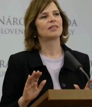 Veronika Remišová súhlasí s Andrejom Dankom. Podporuje ho v tom, čo robí.T.me/sl…
