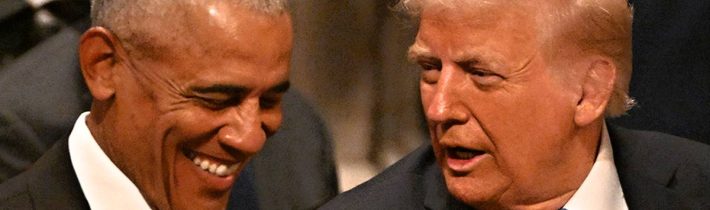 Dohoda mezi USA a Íránem je největší Trumpovou porážkou, kterou si Barack Obama náležitě vychutnává