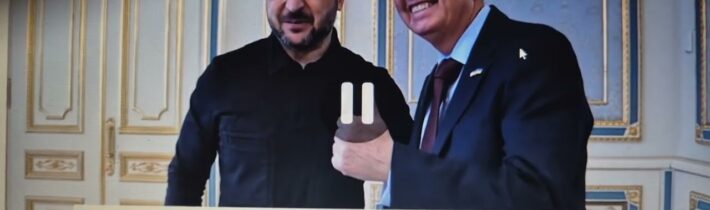 Nikoliv Írán nebo Rusko; předběžné lékařské nálezy viní z Grahamovy náhlé smrti srdeční onemocnění..