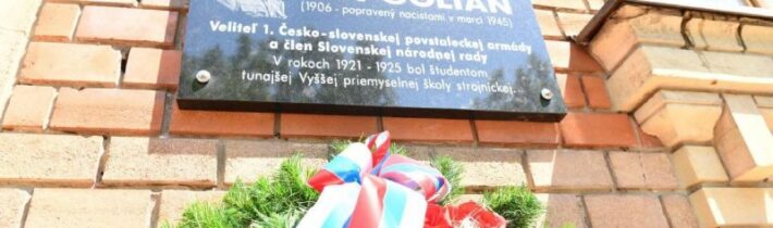 Vzdali sme úctu skutočnej legende našich dejín. Spolu s kolegami z Klubu generál…