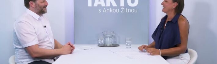 TERAZ TAKTO: „Chcú, aby Fico ako šaman privolal dážď?“, komentuje klimaaaktivistky novinár Lučanič
