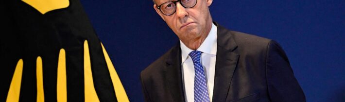 Die Welt: Merzova dôchodková reforma by mohla znamenať koniec jeho kariéry kancelára