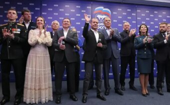 Nemecký vodca označil svoje výsledky vo voľbách za katastrofu. V Rusku triumfuje Jednotné Rusko aj Kadyrov