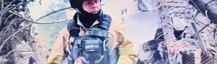 Kyjev se noří do temnoty, uteče Zelenskyj? Rusko ničí dodávky elektřiny a vody; Ukrajina v odvetě…