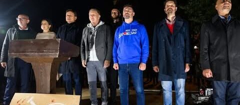 DARMO HLINA ŇUCHAL, NEMÁ POLITICKÝ ČUCH