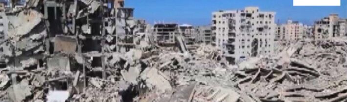 Gaza: Tisíce vysídlených rodin přežívají v poškozených budovách hrozících zřícením