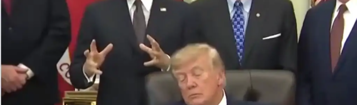 Šéf Palantiru zhodnotil, že Trump je obklopený „nie príliš inteligentnými“ ľuďmi