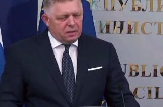 Robert Fico v Bulharsku veľmi tvrdo proti denníku sme …