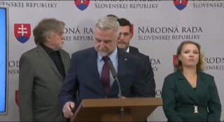 Sloboda prejavu na Slovensku má zjavne dve kategórie.  Keď ste údajný progresíve…