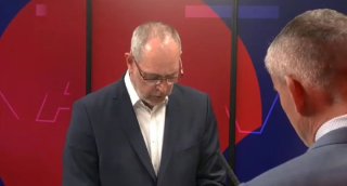Vláda v chaose? SNS opäť ukazuje svoju „kompetentnosť“ Videli ste to najnovšie v…