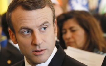 Macron bude v šoku. Prokuratúra začala vyšetrovať jeho koaličného partnera