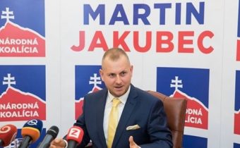 Kandidát na bratislavského župana Jakubec sa na sociálnej sieti chválil falošným prieskumom
