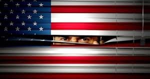 USA: sledování cizinců na celém světě pomůže v boji proti terorismu