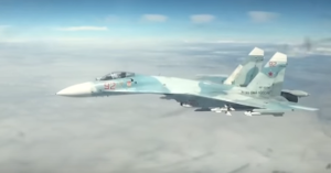 Pilot US bombardéru nevěřil svým očím: Okolo letělo ruské Su-27 (VIDEO)