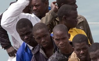Medzinárodná charitatívna organizácia sa pustila do EÚ: Nebráňte migrantom opustiť Líbyu