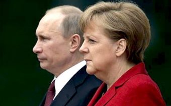 Putin překvapil – postavil se na stranu Merkelové. Kruh se uzavírá?