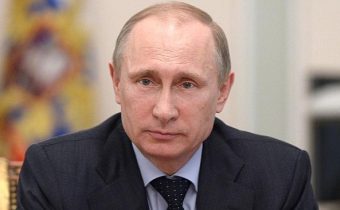 Putin: Zahraničí zpravodajské služby podporují teroristické skupiny na hranicích Ruska