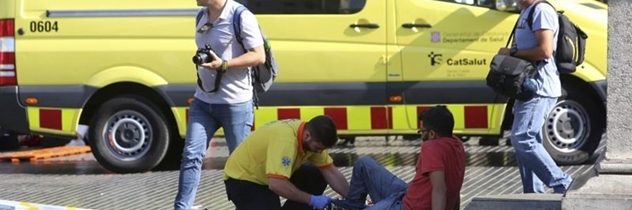 Zastrelený útočník z Barcelony mal na tele falošný pás s výbušninami. Taška, ktorú mal pri sebe bola plná nožov