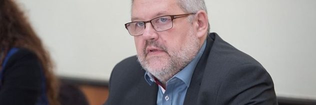 Banskobystrický kandidát na župana Mičev predstavil svoj program s názvom Von z izolácie. Toto reálne trápi občanov, hovorí