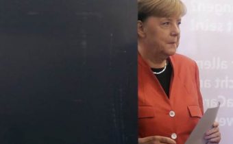 Merkelovej odkaz východoeurópskym štátom: Štrukturálne fondy by mali byť v budúcnosti prepojené s prijatím migrantov