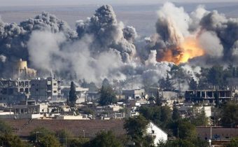V Mosulu vybombradovali 10 tisíc civilistů. Kde jsou fotky dětí a nemocnic, milí, zlatí?