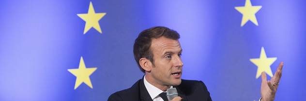 Macron sa usiluje získať banky z Londýna do Paríža