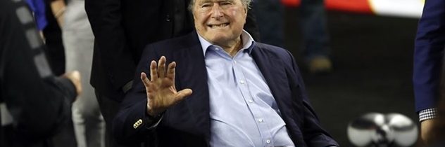 Deväťdesiatročný Bush na invalidnom vozíku položil herečke ruku na zadok. Sexuálny útok, predátor, zatvorte ho! Roman Joch sa zhrozil nad degeneráciou ženskej kampane
