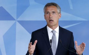 Šéf NATO obvinil Rusko z agrese: Na co však zapomněl?