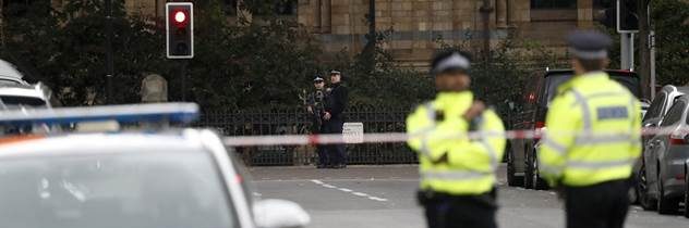 Vraždy v Londýne pokračujú. Na smrť za dva dni dobodali ďalších troch ľudí
