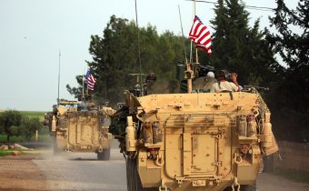 Bezpečné zóny v Sýrii vytvorené Američanmi využívajú teroristi vo svoj prospech