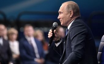 Dve zásadné správy o Vladimirovi Putinovi