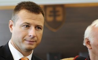 Šéf klubu Mosta Gál by na Kaliňákovom mieste odstúpil z funkcie