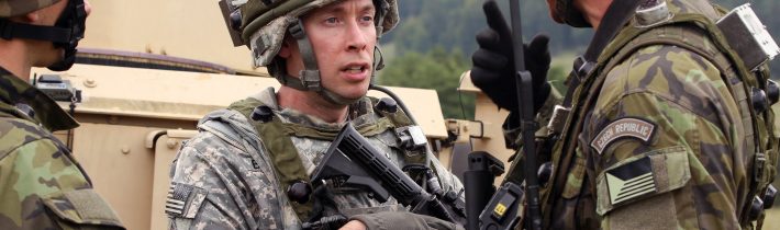 KSČM může potopit vznikající vládu Andreje Babiše, na stole komunistů se objevily požadavky alternativy na skoncování s navyšováním počtů českých žoldáků v amerických misích pod hlavičkou NATO ve světě! Náhlá změna postojů KSČM vyplývá z děsivé analýzy volební dynamiky, která ukazuje, že komunisté ztrácí voliče stejně jako ČSSD! Hamáček i Babiš jsou v šoku, tohle nečekali!