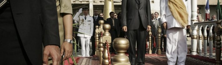 Proč USA a jejich spojenci bombardovaly Libyi? Kauza Sarkozyho může být klíčem