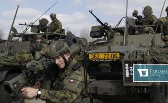 Obeťami samovražedného útoku v Afganistane sú traja českí vojaci
