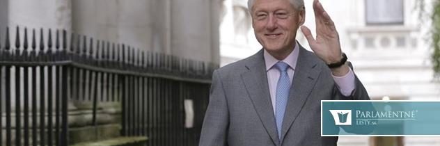 Prvá kniha exprezidenta Clintona patrí k čitateľským hitom