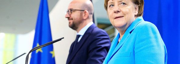 Merkelová: V utečeneckej politike EÚ treba zohľadniť záujmy jej členov