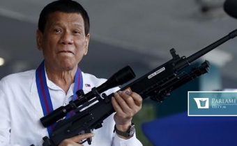 Kontroverzný filipínsky Duterte prezident odstúpi… Ak mu niekto dokáže existenciu Boha