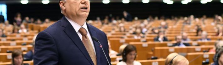 Orbánovi obmedzia dĺžku prejavu v Európskom parlamente