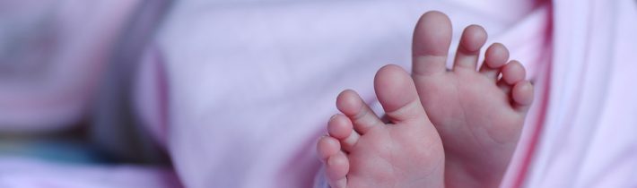 A pak že to nejde! V Polsku se rodí rekordní počet dětí