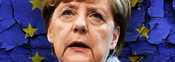 Poslanec Evropského parlamentu obvinil Merkelovou z rozpadu EU