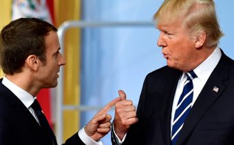 Macron odkázal Trumpovi, že Francúzsko je americkým spojencom, nie vazalom