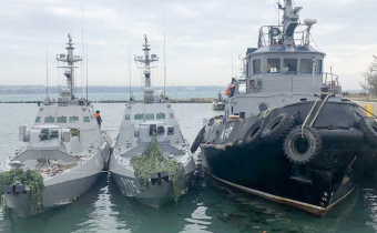Šéf SBU potvrdil prítomnosť príslušníkov vojenskej rozviedky na palube ukrajinských plavidiel, agresorom je však podľa neho Rusko