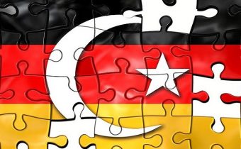 Merkelovej vláda sa snaží zlepšiť integráciu moslimov do nemeckej spoločnosti