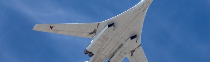 Ruské bombardéry Tu-160 pristáli vo Venezuele